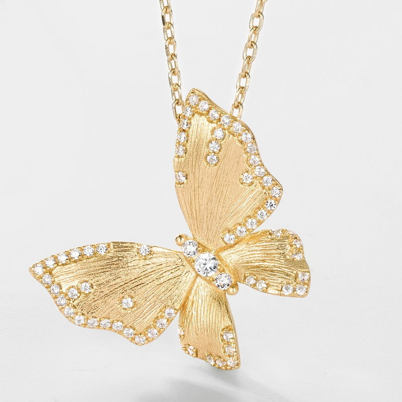 Fashion Personality Retro Butterfly Pendan