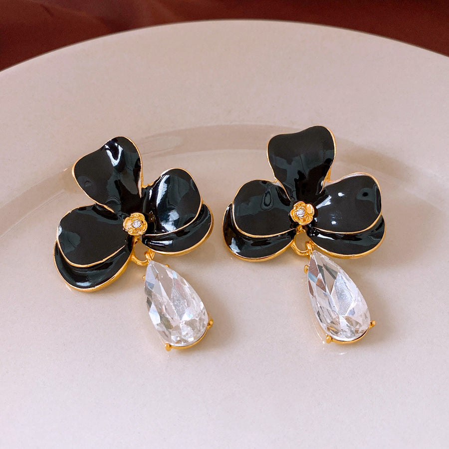 Pendant Earrings Classic